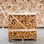 Demi-palette de bois de chauffage en frêne fendu et séché au four, 25 cm – Image 4