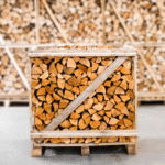 Demi-palette de bois de chauffage fendu en aulne séché au four, 25 cm – Image 2